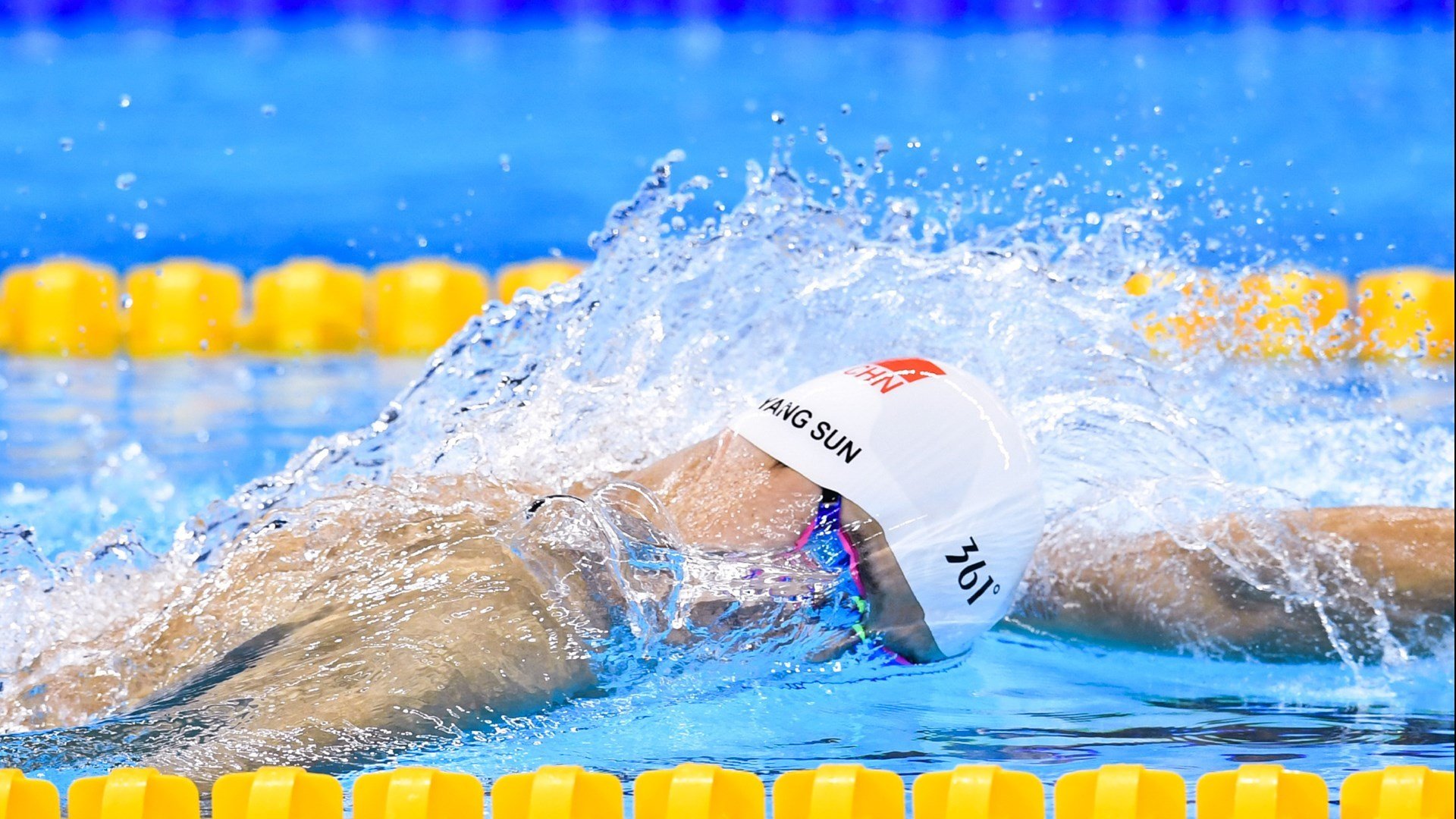 _运动员在训练中的趣味花絮曝光_，运动员vlog