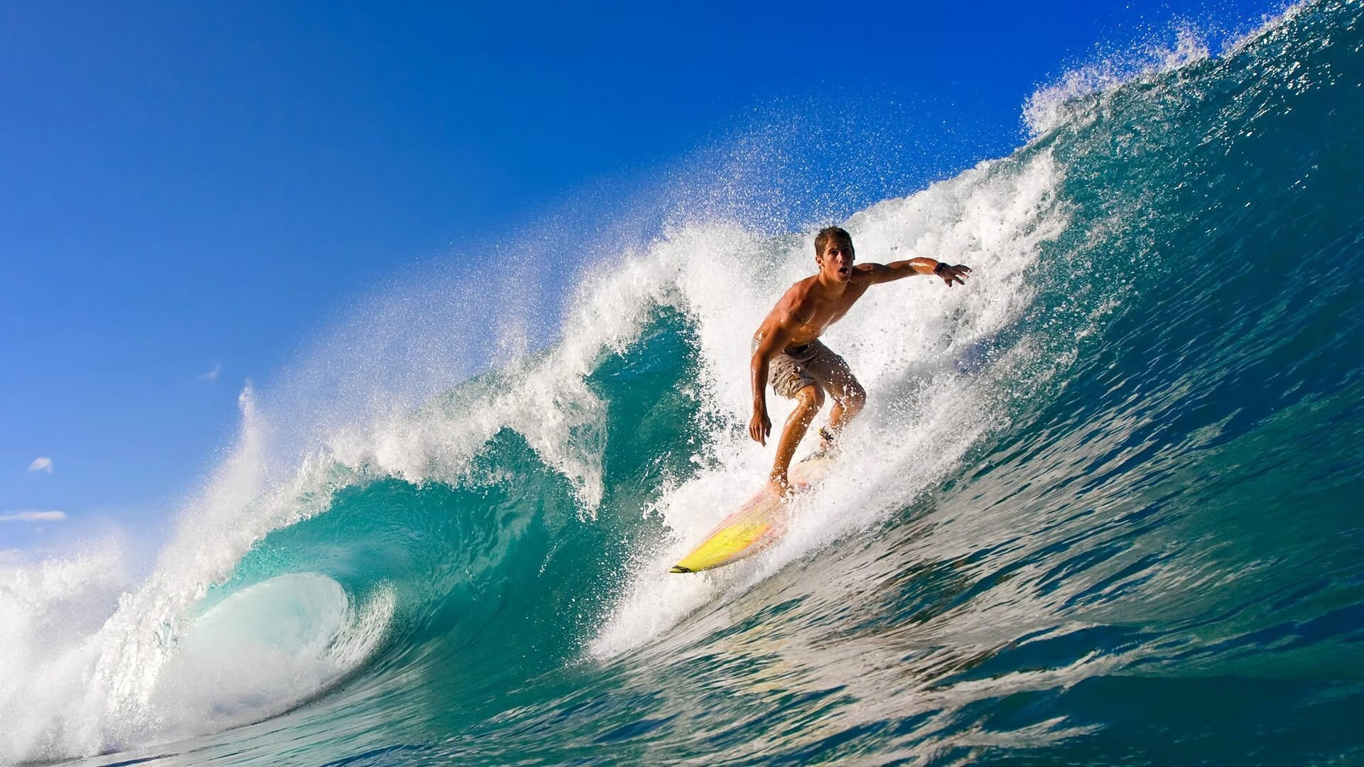 爱游戏智能平台-“德甲惊喜不断，新晋强队追逐榜首”，德甲老牌强队